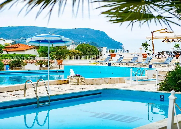 Hotel Numana Palace